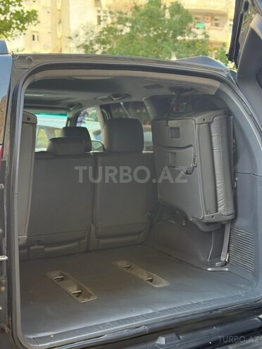 Toyota Land Cruiser Prado-9