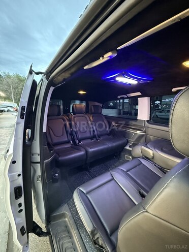Mercedes Vito 116 2017, 334,000 km - 2.2 l - Bakı