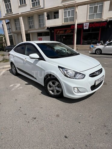 Hyundai Accent 2014, 211,000 km - 1.4 l - Bakı