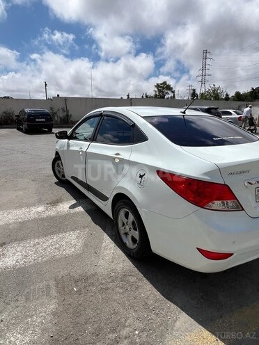 Hyundai Accent 2014, 211,000 km - 1.4 l - Bakı