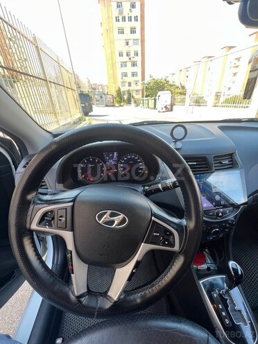 Hyundai Accent 2014, 211,000 km - 1.4 l - Bakı