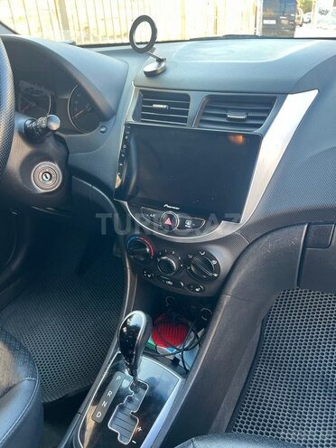 Hyundai Accent 2014, 211,000 km - 1.4 l - Bakı
