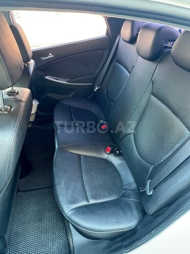 Hyundai Accent 2014, 211,000 km - 1.4 l - Bakı
