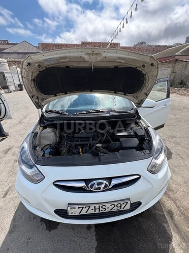 Hyundai Accent 2014, 211,000 km - 1.4 l - Bakı