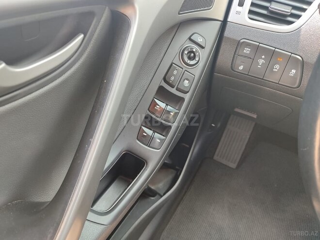 Hyundai Elantra 2015, 155,000 km - 1.6 л - Bakı