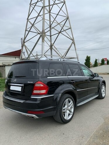 Mercedes GL 500 4MATIC 2011, 178,000 km - 5.5 l - Xaçmaz