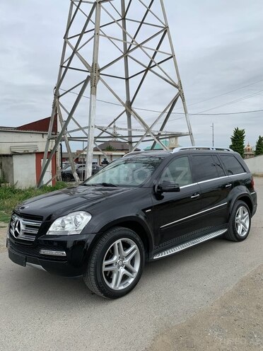 Mercedes GL 500 4MATIC 2011, 178,000 km - 5.5 l - Xaçmaz