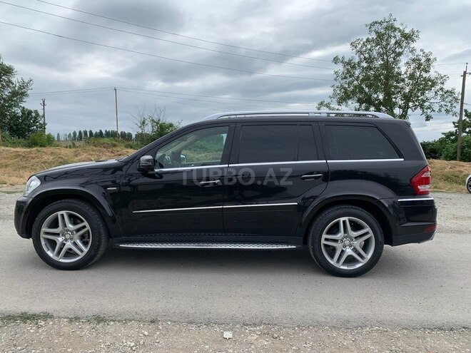 Mercedes GL 500 4MATIC 2011, 178,000 km - 5.5 l - Xaçmaz