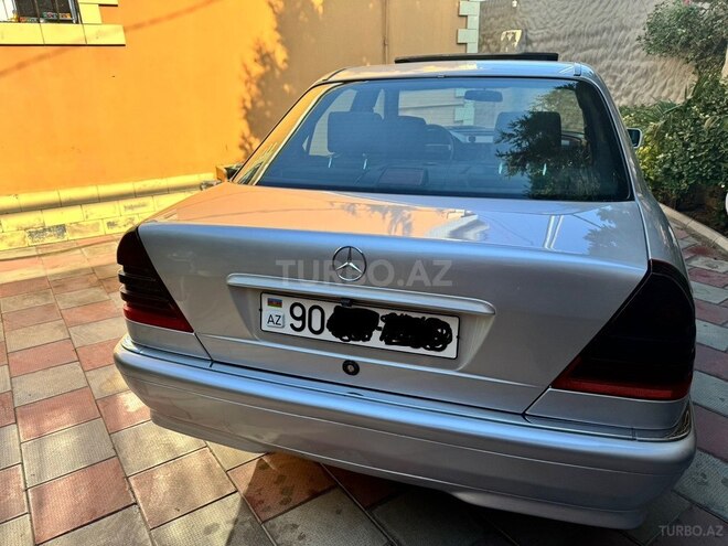 Mercedes C 220 d 1999, 350,000 km - 2.2 л - Sumqayıt