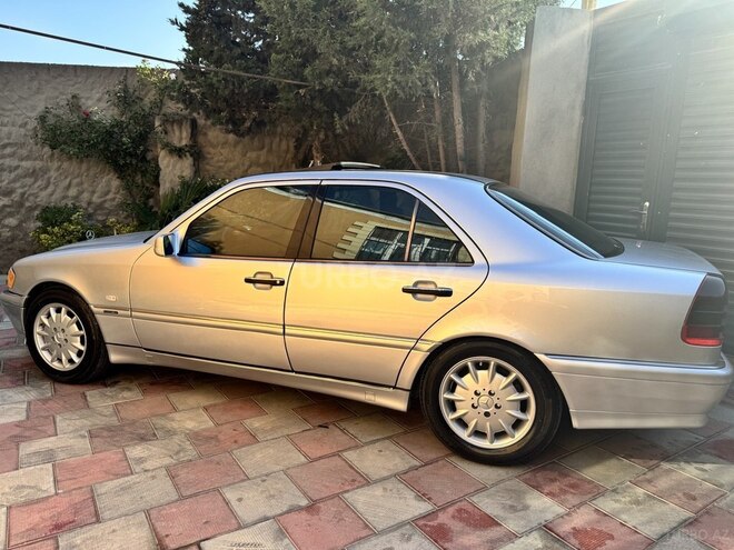 Mercedes C 220 d 1999, 350,000 km - 2.2 л - Sumqayıt