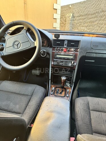 Mercedes C 220 d 1999, 350,000 km - 2.2 л - Sumqayıt