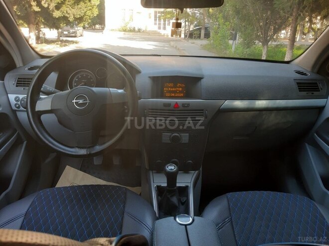 Opel Astra 2005, 214,000 km - 1.4 l - Xırdalan