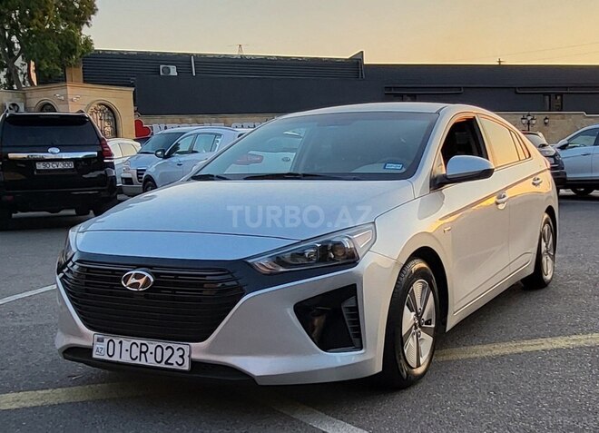 Hyundai IONIQ-3
