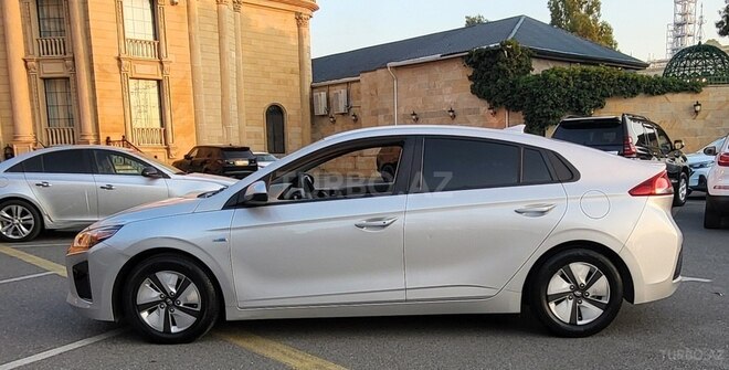 Hyundai IONIQ-5