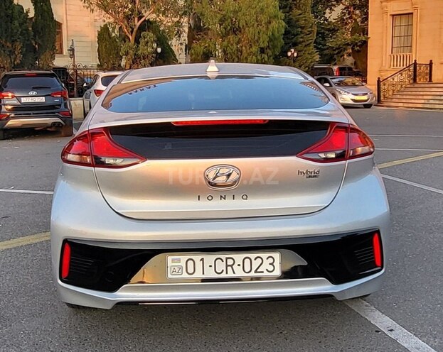 Hyundai IONIQ-6