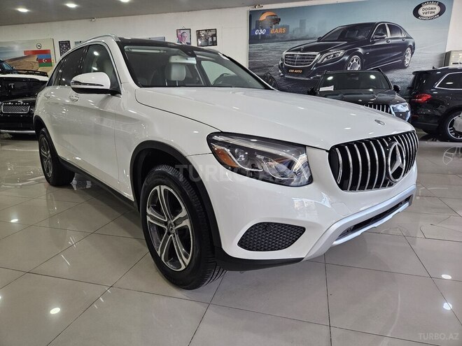 Mercedes GLC 300 4MATIC 2018, 196,923 km - 2.0 l - Bakı