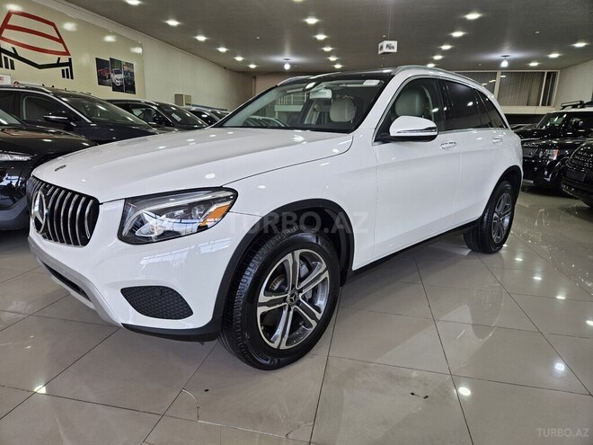 Mercedes GLC 300 4MATIC 2018, 196,923 km - 2.0 l - Bakı