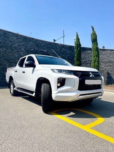 Mitsubishi L200 2021, 148,000 km - 2.4 l - Bakı