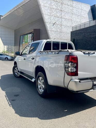Mitsubishi L200 2021, 148,000 km - 2.4 l - Bakı