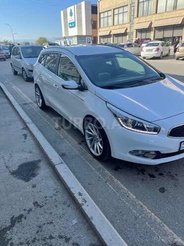Kia  2014, 224,000 km - 1.6 l - Gəncə