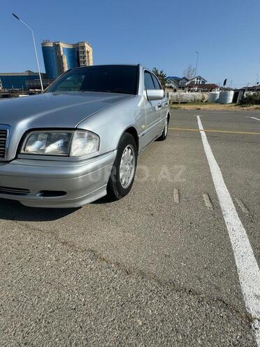 Mercedes C 220 d 1999, 440,000 km - 2.2 л - Bakı