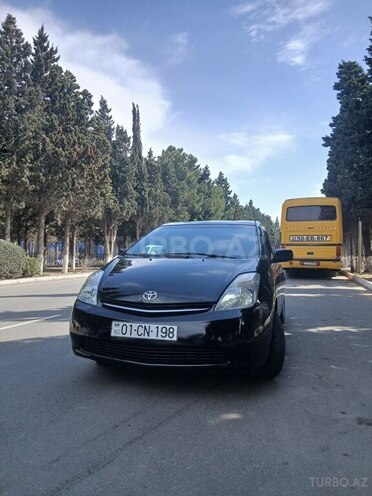 Toyota Prius-6