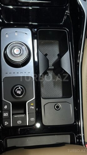 Kia Sorento-11