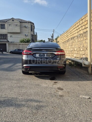 Ford Fusion (North America) 2017, 79,500 km - 2.0 л - Bakı