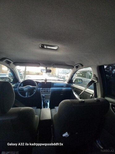 Toyota Corolla 2006, 270,000 km - 1.4 l - Bakı