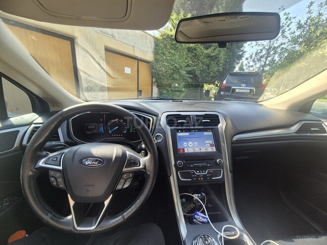 Ford Fusion (North America) 2017, 79,500 km - 2.0 л - Bakı