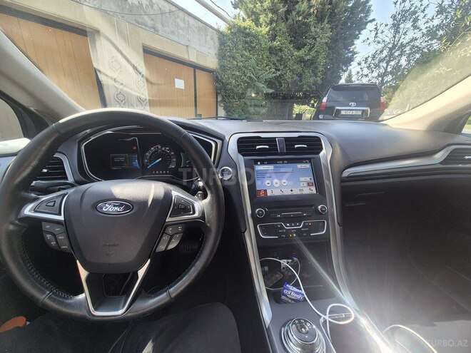 Ford Fusion (North America) 2017, 79,500 km - 2.0 л - Bakı