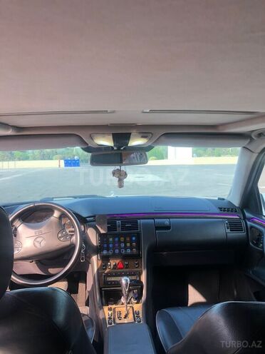 Mercedes E 320 2000, 310,700 km - 3.2 л - Beyləqan