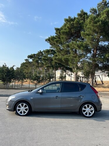 Hyundai i30 2008, 261,000 km - 1.6 l - Bakı