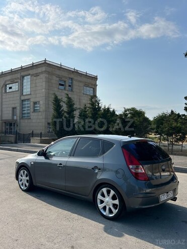 Hyundai i30 2008, 261,000 km - 1.6 l - Bakı