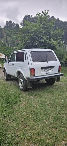 LADA (VAZ) Niva 2015, 130,000 km - 1.7 л - Astara
