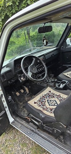 LADA (VAZ) Niva 2015, 130,000 km - 1.7 л - Astara