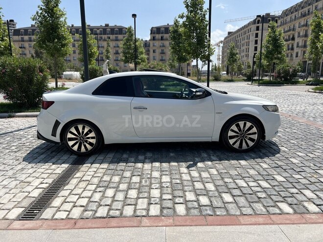 Kia Cerato Koup 2009, 283,000 km - 2.0 l - Bakı
