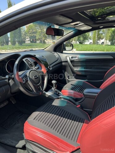 Kia Cerato Koup 2009, 283,000 km - 2.0 l - Bakı