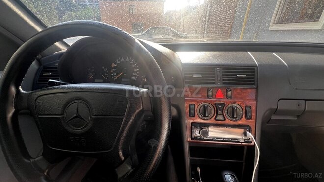 Mercedes C 220 d 1998, 355,000 km - 2.2 l - Bakı