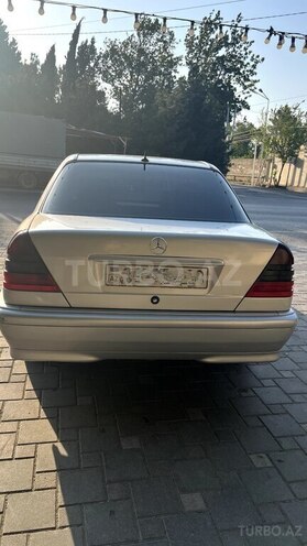 Mercedes C 220 d 1998, 355,000 km - 2.2 l - Bakı