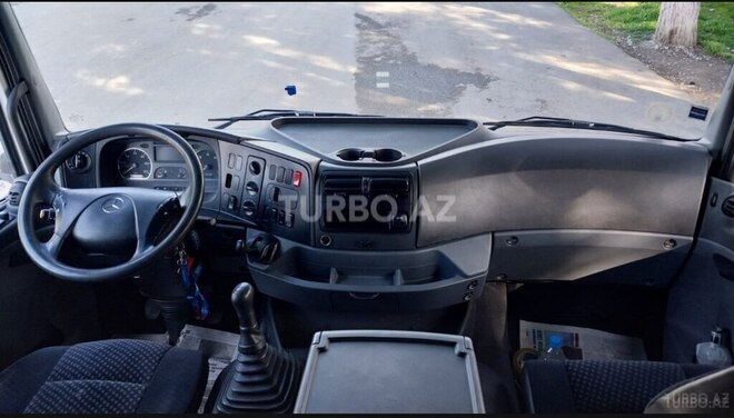 Mercedes Axor 2533 2011, 650,000 km - 7.0 l - Bakı