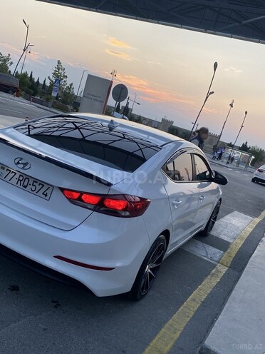 Hyundai Elantra 2018, 129,000 km - 2.0 л - Sumqayıt