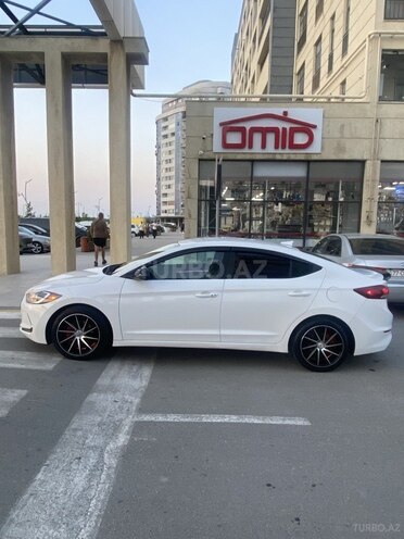 Hyundai Elantra 2018, 129,000 km - 2.0 л - Sumqayıt