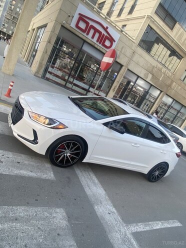 Hyundai Elantra 2018, 129,000 km - 2.0 л - Sumqayıt