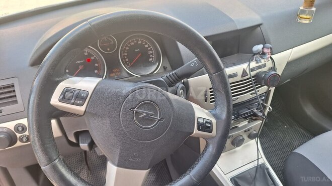 Opel Astra 2007, 190,000 km - 1.4 л - Şirvan