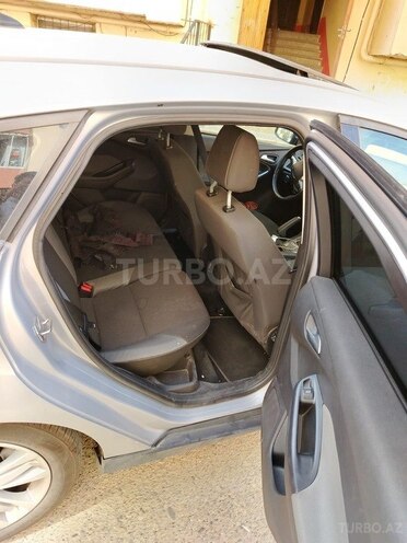 Ford Focus 2013, 177,000 km - 1.6 л - Bakı
