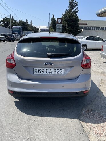 Ford Focus 2013, 177,000 km - 1.6 л - Bakı
