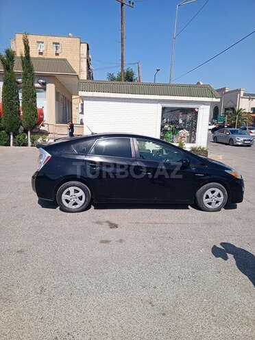 Toyota Prius-7