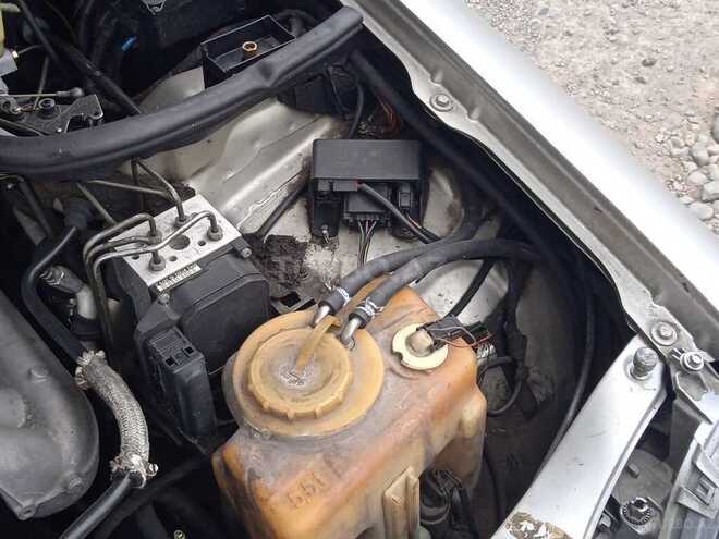 Mercedes E 300 1998, 201,245 km - 3.0 l - Bərdə