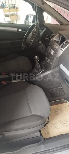 Opel Zafira 2006, 400,000 km - 1.6 л - Xaçmaz